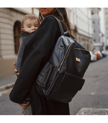 copy of Lässig 4-Family Casual Messenger Bag Solid navy (Wickeltasche)sind verschidedenste Fächer