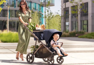 Kinderwagen-Zubehör: Die Must-haves für unterwegs