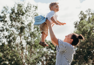 Welche Outdoor-Spielgeräte für Babys sinnvoll sind